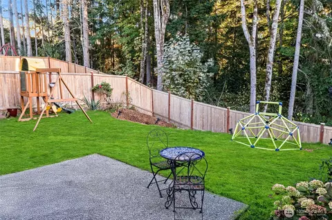 Exterior - 4122 235th Pl SE, Bothell, WA 98021 photo 2 of 4
