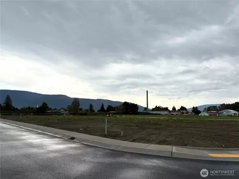 304 W 3rd St, Everson, WA 98247 photo 13