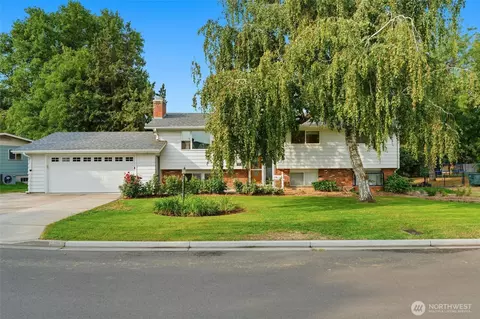 945 Frazier Dr, Walla Walla, WA 99362
