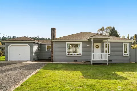 601 Beach Dr, Snohomish, WA 98290