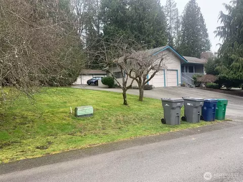 7503 152nd Ave NE, Redmond, WA 98052