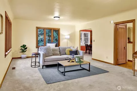 Living - 17090 Sam Bell Rd, Bow, WA 98232 photo 4 of 5
