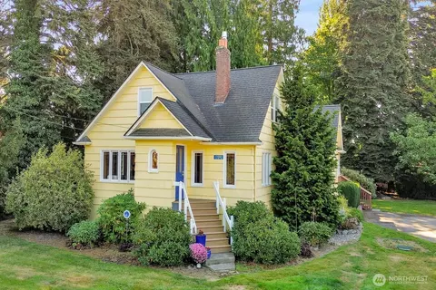 Exterior - 17090 Sam Bell Rd, Bow, WA 98232 photo 3 of 7