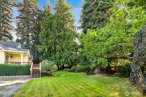 Exterior - 17090 Sam Bell Rd, Bow, WA 98232 photo 5 of 7