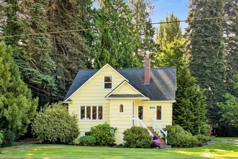 17090 Sam Bell Rd, Bow, WA 98232