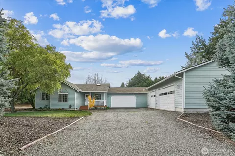 21 Steve Pl, Sequim, WA 98382