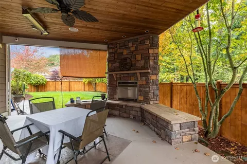 Exterior - 8614 NE 198th St, Bothell, WA 98011 photo 5 of 5