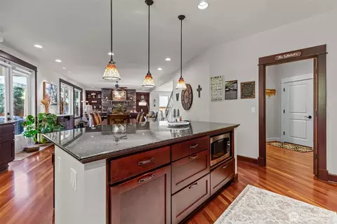 Kitchen - 8614 NE 198th St, Bothell, WA 98011 photo 4 of 6