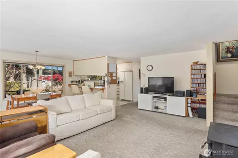 Living - 350 Olympic Dr E, Grapeview, WA 98546 photo 3 of 4