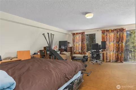 Bedroom - 350 Olympic Dr E, Grapeview, WA 98546 photo 3 of 7