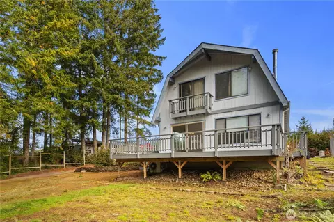 Exterior - 350 Olympic Dr E, Grapeview, WA 98546 photo 1 of 7