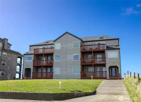1399 Ocean Shores Blvd SW #1S-J, Ocean Shores, WA 98569