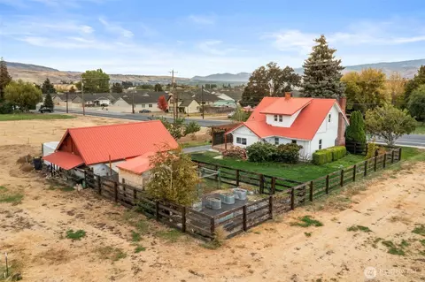 814 Easy St, Wenatchee, WA 98801