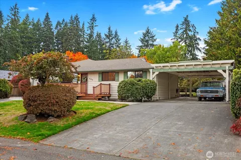 Exterior - 305 234th St SW, Bothell, WA 98021 photo 5 of 5
