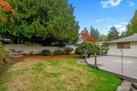 Exterior - 305 234th St SW, Bothell, WA 98021 photo 3 of 5