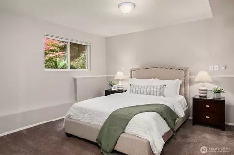 Bedroom - 1816 171st Pl SE, Bothell, WA 98012 photo 5 of 6
