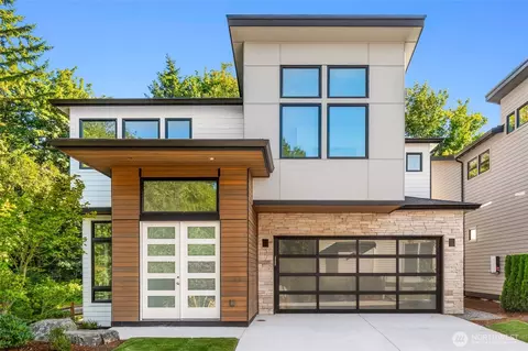21033 SE 80th St, Issaquah, WA 98027