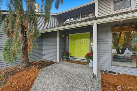 6520 146th St SW, Edmonds, WA 98026