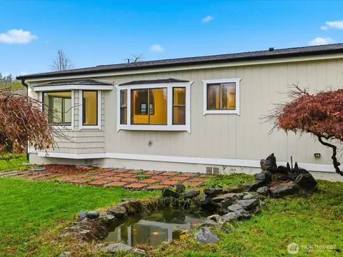 11310 181st Dr NE, Granite Falls, WA 98252