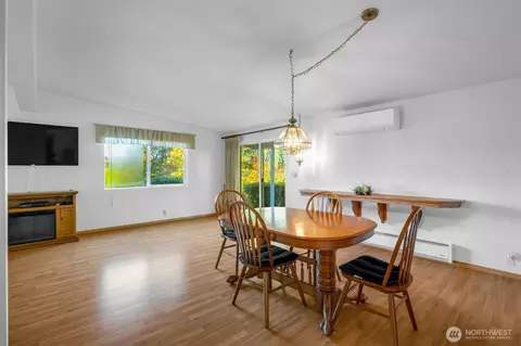 23916 7th Pl W, Bothell, WA 98021 photo 8