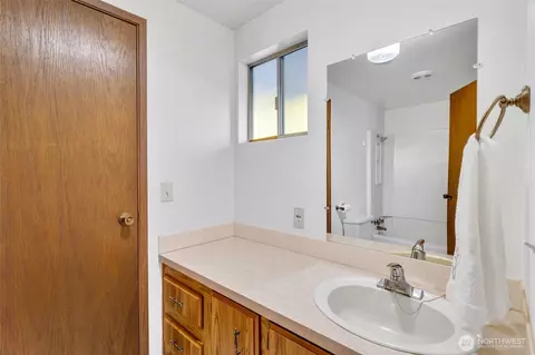 23916 7th Pl W, Bothell, WA 98021 photo 24