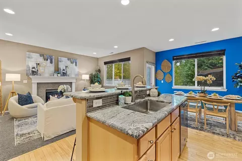 Kitchen - 16119 35th Dr SE, Bothell, WA 98012 photo 2 of 4