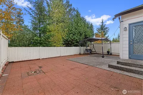 Exterior - 16119 35th Dr SE, Bothell, WA 98012 photo 3 of 3