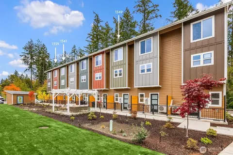 1349 Nolta Loop NE, Bainbridge Island, WA 98110