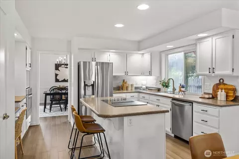 Kitchen - 17312 Gravenstein Rd, Bothell, WA 98012 photo 1 of 5