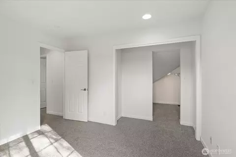 Bedroom - 17312 Gravenstein Rd, Bothell, WA 98012 photo 4 of 8