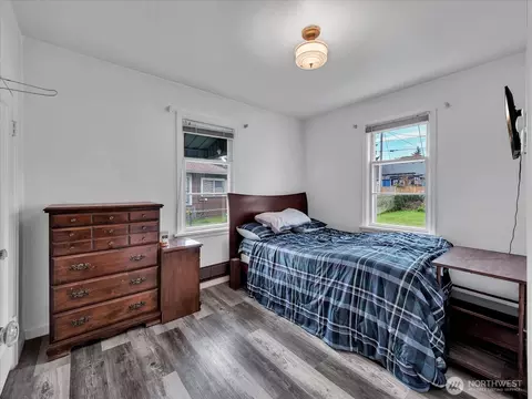 Bedroom - 2426 Pine St, Everett, WA 98201 photo 3 of 3