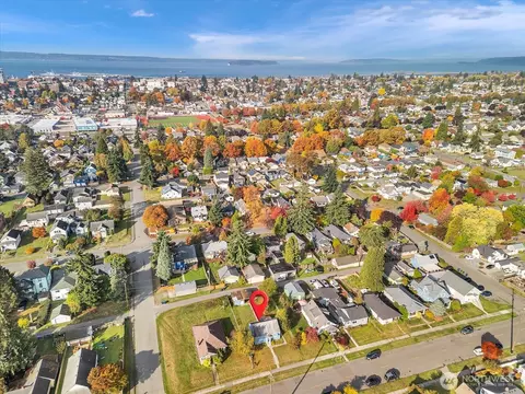 View/Area - 2426 Pine St, Everett, WA 98201 photo 4 of 8