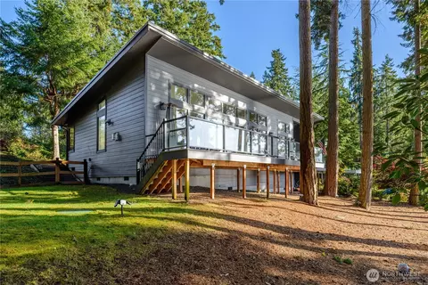 Exterior - 871 E Sequim Bay Rd, Sequim, WA 98382 photo 3 of 4