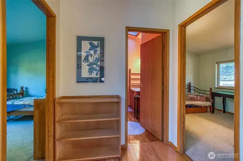 Entry Way - 162 Alder St, Eastsound, WA 98245 photo 1 of 1