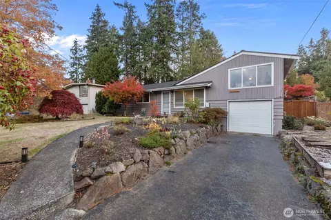 24119 105th Pl W, Edmonds, WA 98020