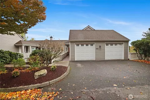 22551 SE 42nd Ct # 2213, Issaquah, WA 98029