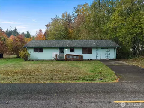 3325 Friendly Grove Rd NE, Olympia, WA 98506