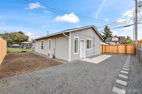 2135 S Sheridan Ave #B, Tacoma, WA 98405