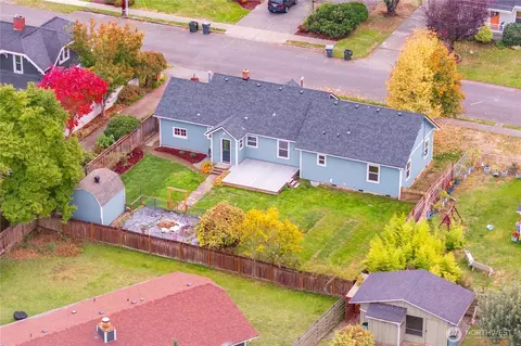 View/Area - 1509 Rainer St, Sumner, WA 98390 photo 4 of 4