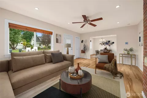 Living - 1509 Rainer St, Sumner, WA 98390 photo 1 of 6