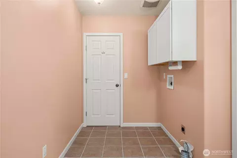 Other - 1509 Rainer St, Sumner, WA 98390 photo 2 of 8