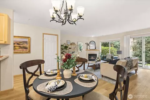 15414 35th Ave W #54, Lynnwood, WA 98087