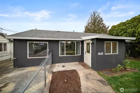 1621 Tacoma Ave, Bridgeport, WA 98813