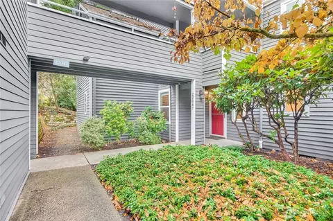 22047 SE 40th Ct #1128, Issaquah, WA 98029