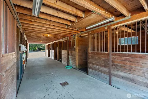 Entry Way - 6704 224th St E, Spanaway, WA 98387 photo 4 of 4
