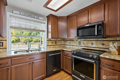 Kitchen - 6704 224th St E, Spanaway, WA 98387 photo 1 of 2