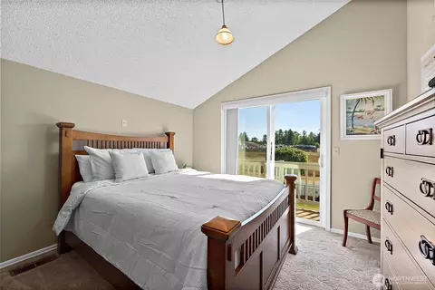 Bedroom - 6704 224th St E, Spanaway, WA 98387 photo 3 of 4