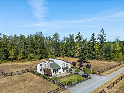 6704 224th St E, Spanaway, WA 98387