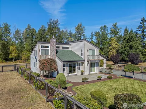 Exterior - 6704 224th St E, Spanaway, WA 98387 photo 3 of 9