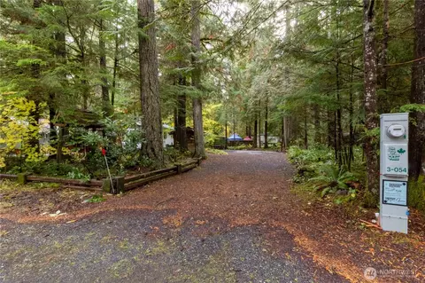 54 3 Schinn Canyon Cir, Deming, WA 98244